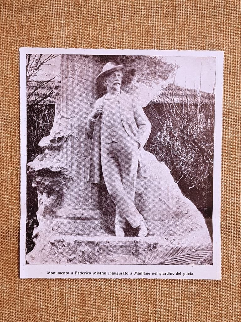Maillane nel 1929 Monumento a Frederic Joseph Etienne Mistral Francia | Immagine principale