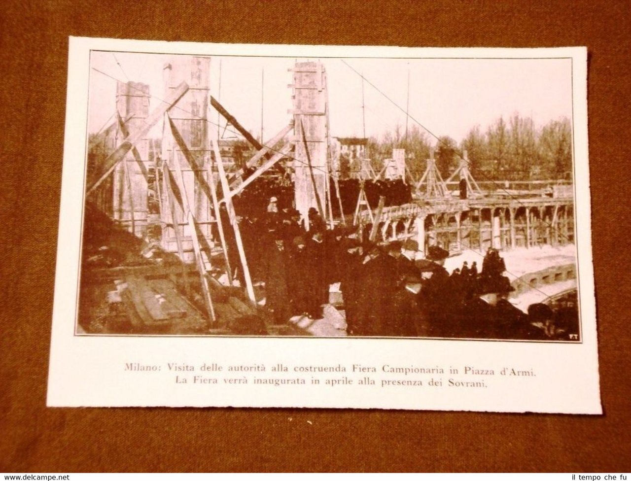 Milano nel 1924 Visita autorità lavori futura Fiera Campionaria in …