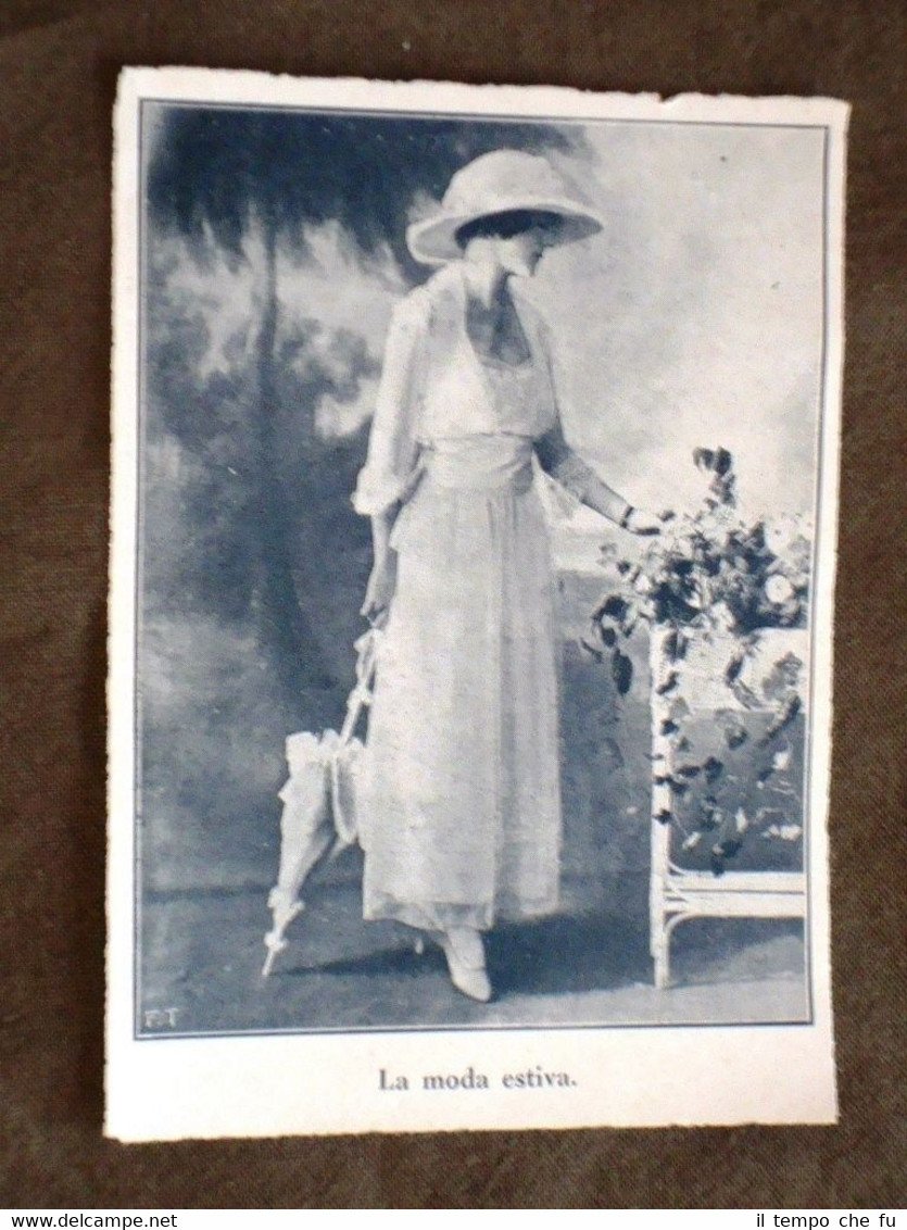 Moda e costume in Italia nel 1918 Abito da donna …