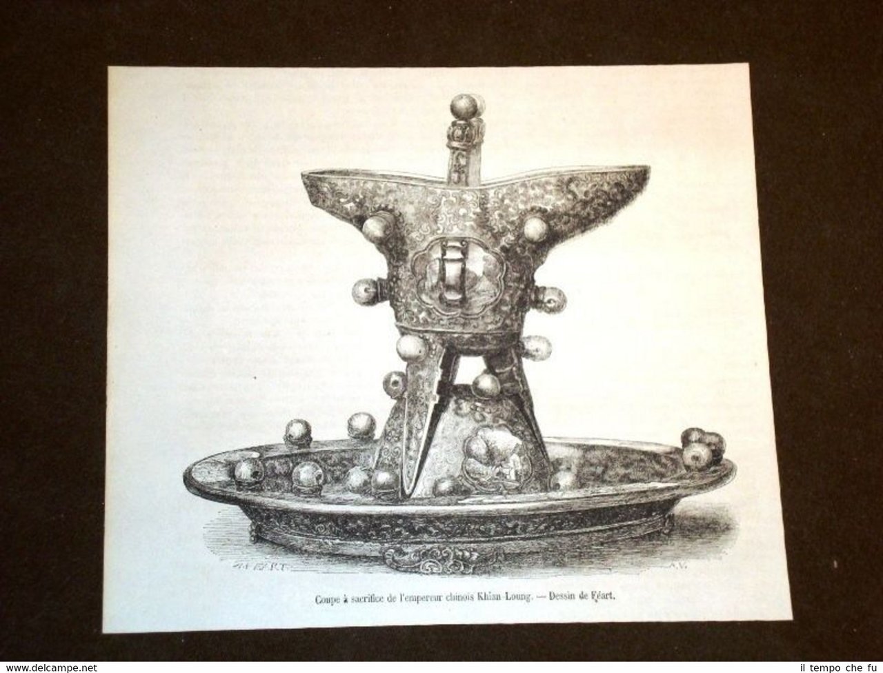Moda e costume nel 1871 Coppa sacrificale dell'Imperatore cinese Khian … | Immagine principale