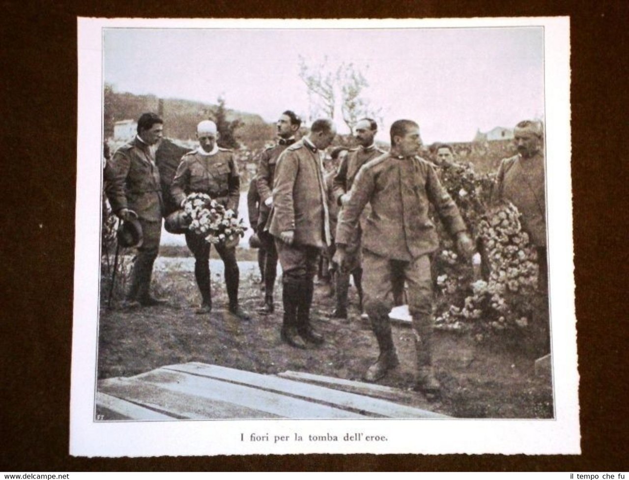 Monfalcone nel 1917 Funerale Giovanni Randaccio Gabriele D'Annunzio Fiori Tomba