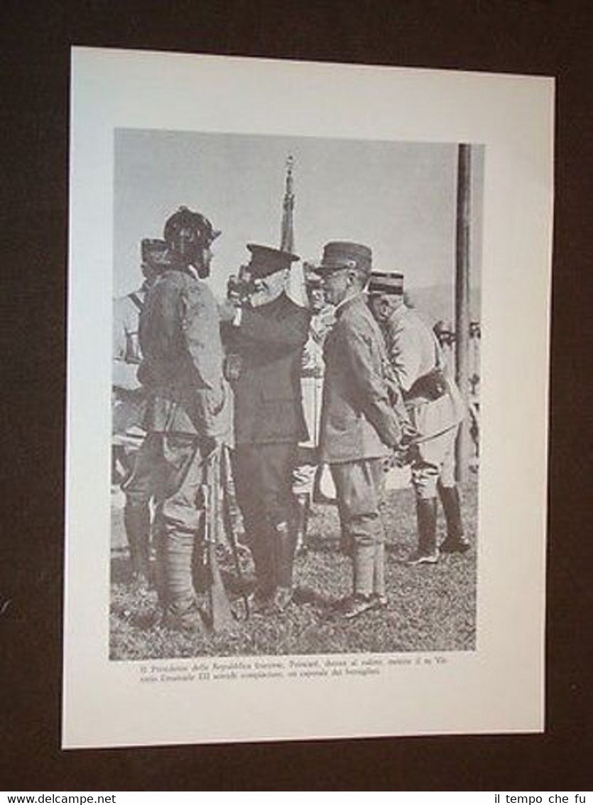 Presidente Poincarè e Re Vittorio Emanuele decorano un Caporale dei …