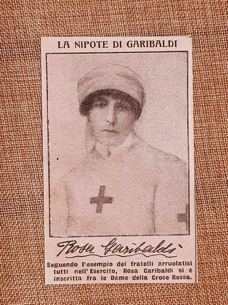Rosa Garibaldi nel 1915 Dama della Croce Rossa Nipote di …