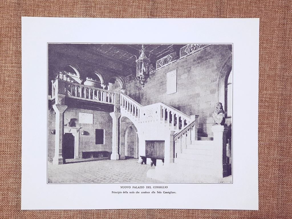 San Marino nel 1911 Nuovo Palazzo del Consiglio La scala …
