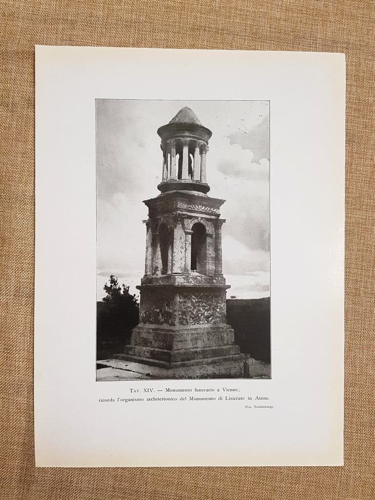 Vienne nel 1917 Monumento funerario Imitazione del Lisicrate di Atene …