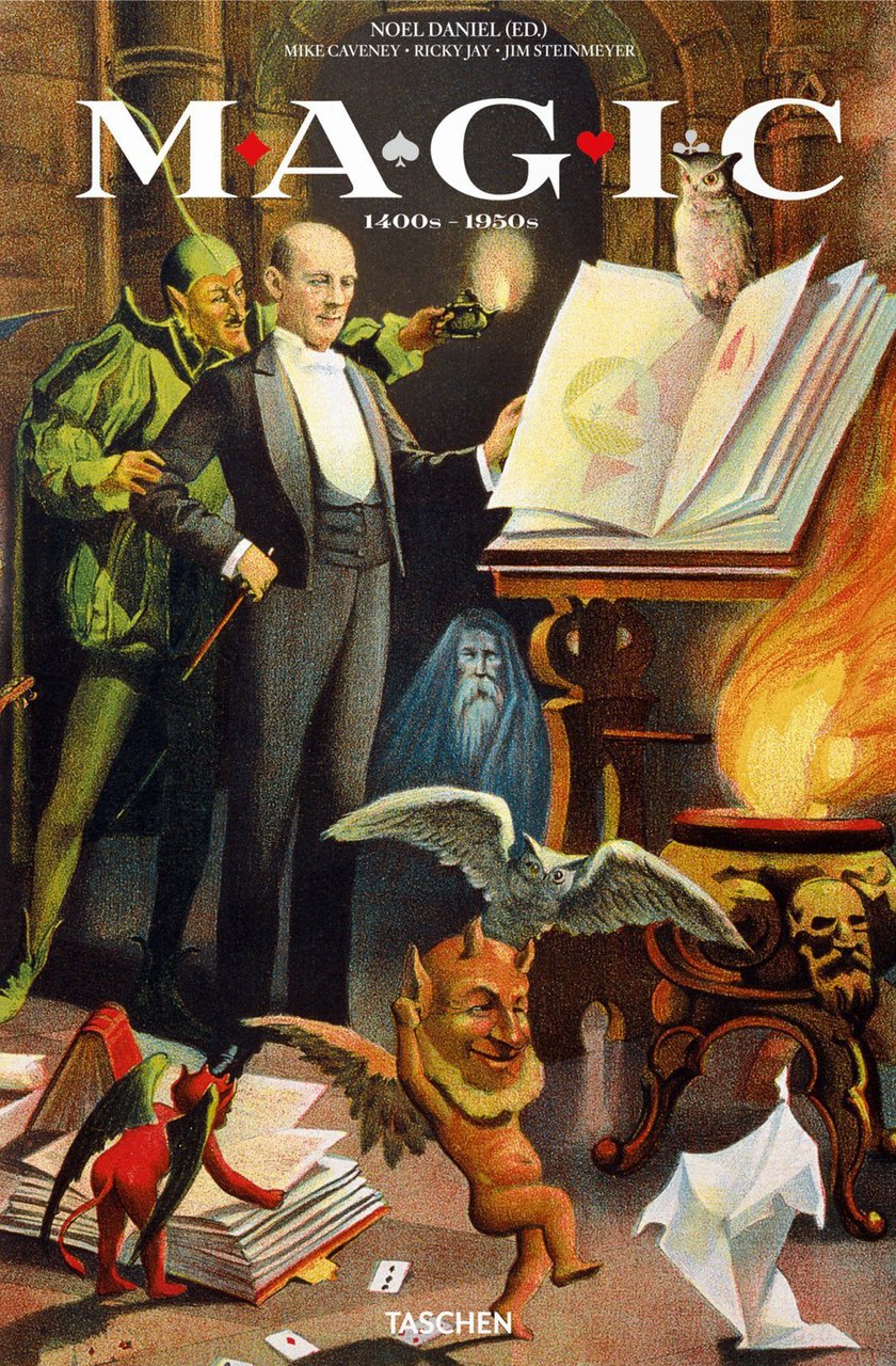 The magic book. Ediz. inglese, francese e tedesca | Immagine principale