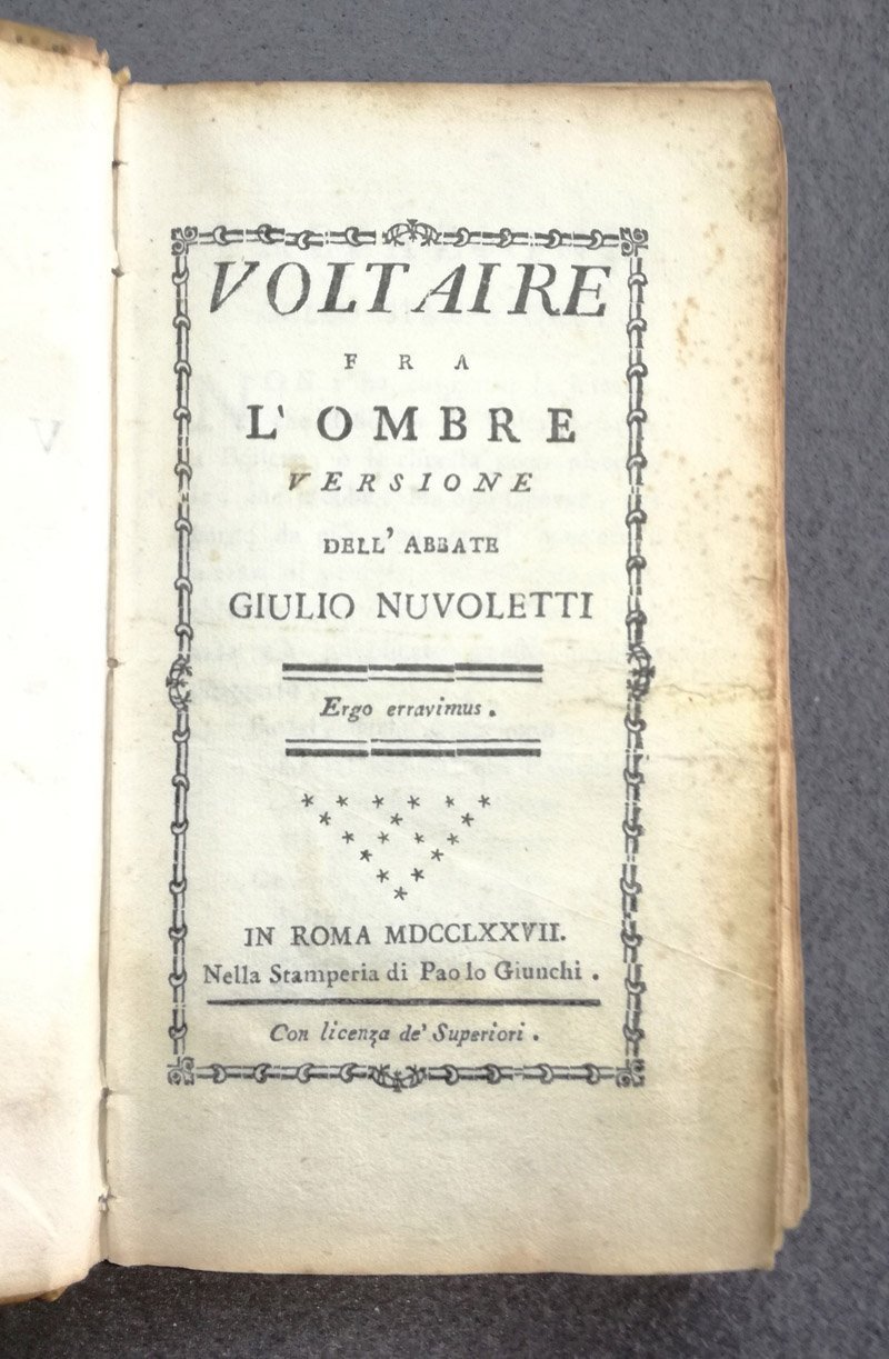 Voltaire fra l'ombre. Versione dell'Abate Nuvoletti.