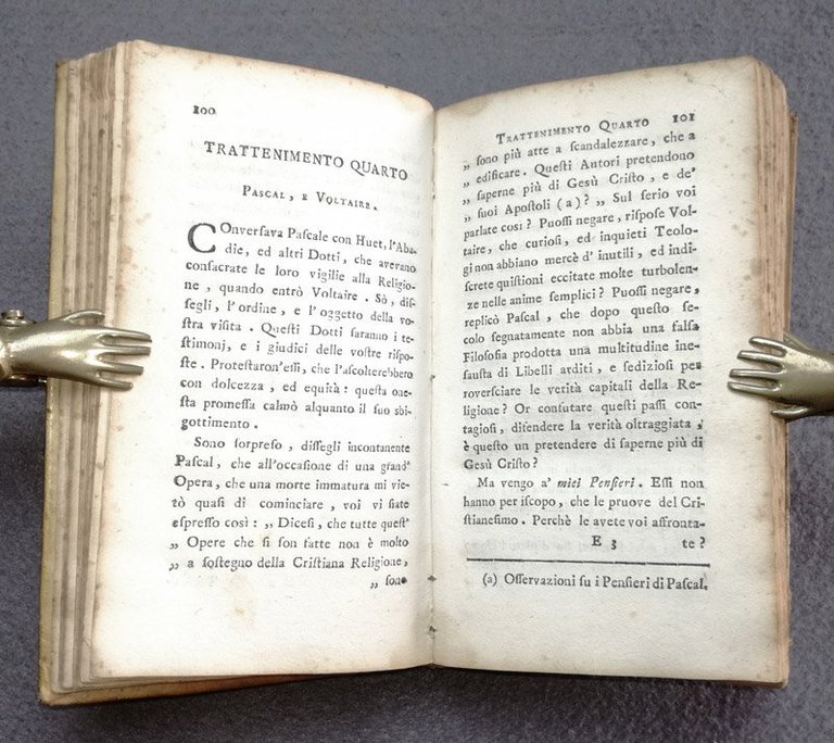 Voltaire fra l'ombre. Versione dell'Abate Nuvoletti.