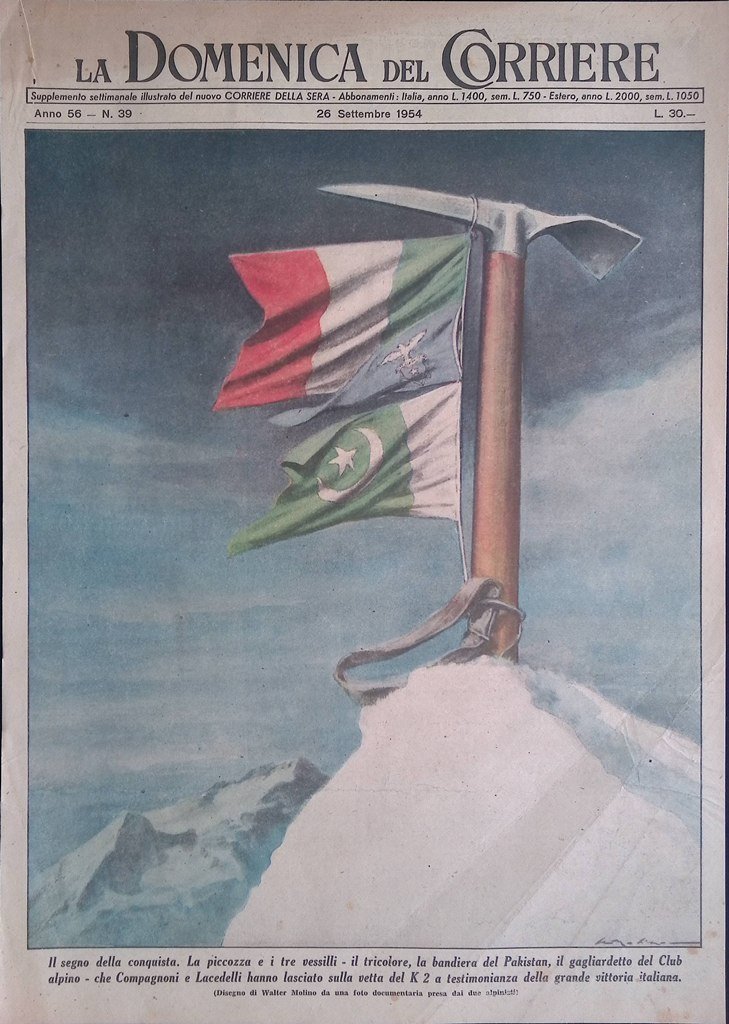 Copertina Domenica del Corriere nr. 39 del 1954 Piccozza Bandiera …