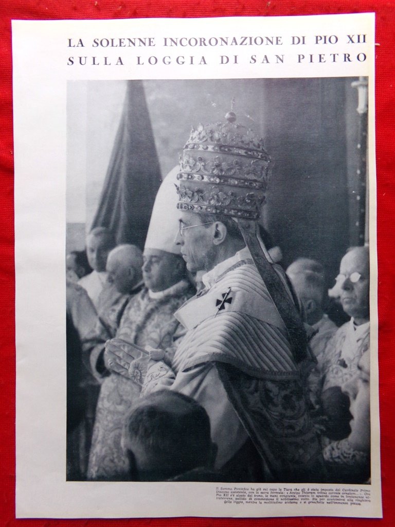 Fotografia del 1939 La Solenne Incoronazione di Pio XII sulla …