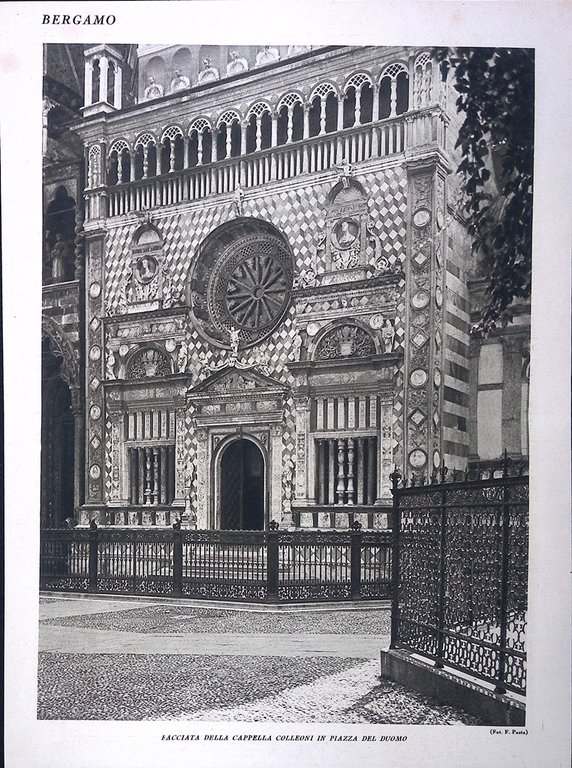 Stampa del 1928 Bergamo San Giacomo Battistero Cappella Colleoni Monumento …