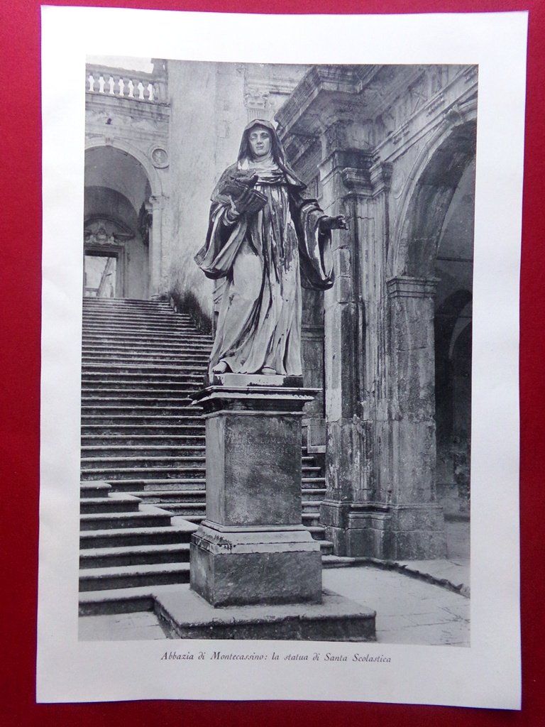 Stampa del 1929 Abbazia di Montecassino Statua Santa Scolastica
