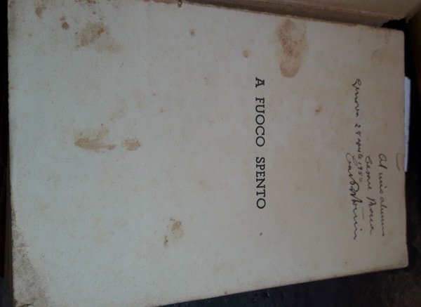 A FUOCO SPENTO - CON INTRODUZIONE:LA STORIA DEL BUON PRETE