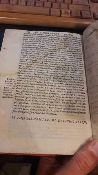 GLI ANNALI DI CORNELIO TACITO CAVALIER ROMANO DE' FATTI, E …