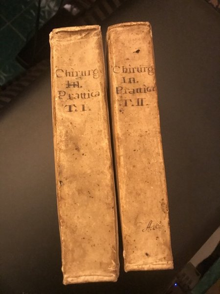 PRATICA CHIRURGICA PARTE PRIMA. LIBRI QUATTRO. Il PRIMO CONTIENE UN …