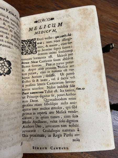 Olor laureatus, sive, B.B. Simeonis triumphale canticum monitis et exemplis …