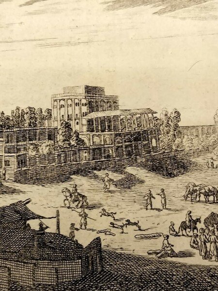 PIAZZA D'HISPAHAN OVE SI TIENE IL MERCATO.Lo stato presente di …