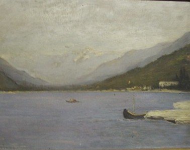 Lago con barche.