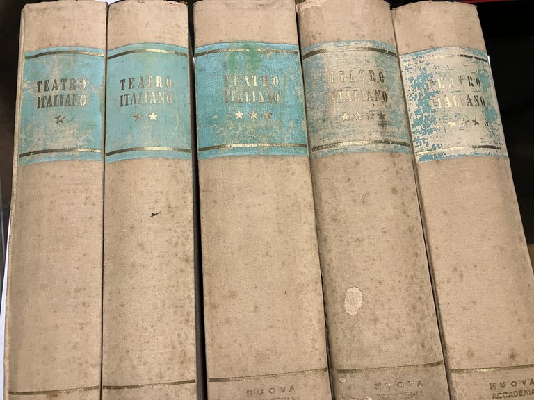 Teatro Italiano. V volumi