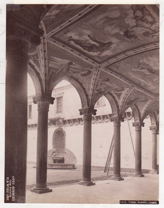 1413. Trento, Castello, Loggia.