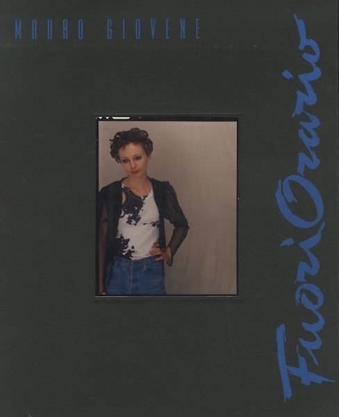 Fuori orario: fotografie di Mauro Giovene.