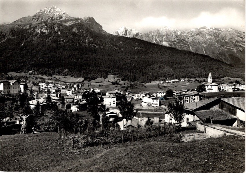 Andalo m. 1070 - Dolomiti di Brenta.