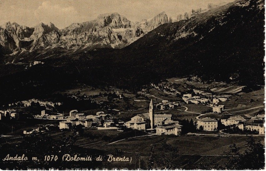 Andalo m. 1070, (Dolomiti di Brenta).