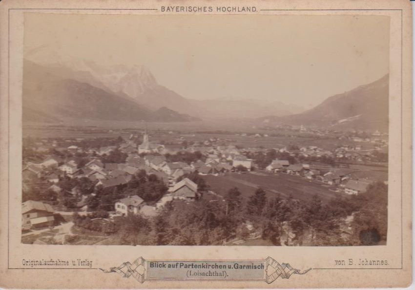 Bayerisches Hochland. Blick auf Partenkirchen u. Garmisch.