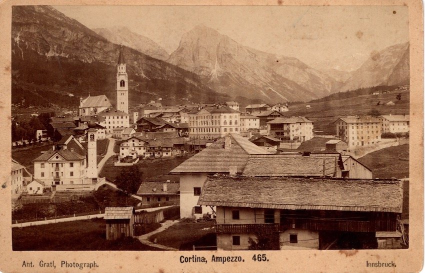 Cortina, Ampezzo. 465.