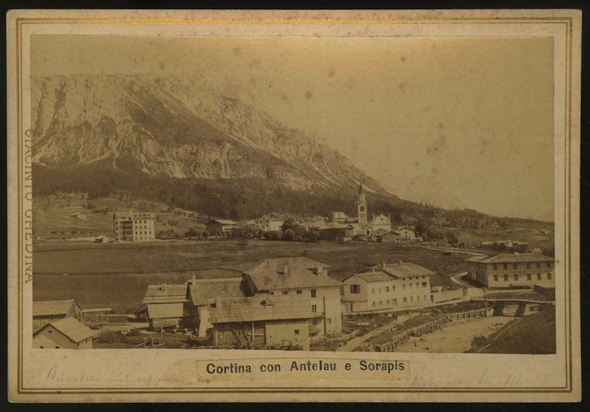 Cortina con Antelau e Sorapis.