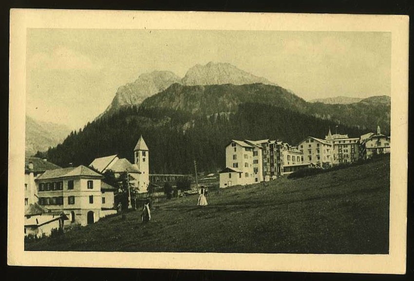 Dolomiten, San Martino di Castrozza colla Cavalazza. (2224 m).