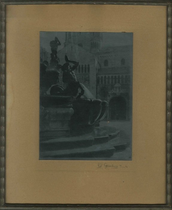 Fontana del Nettuno in piazza Duomo a Trento.