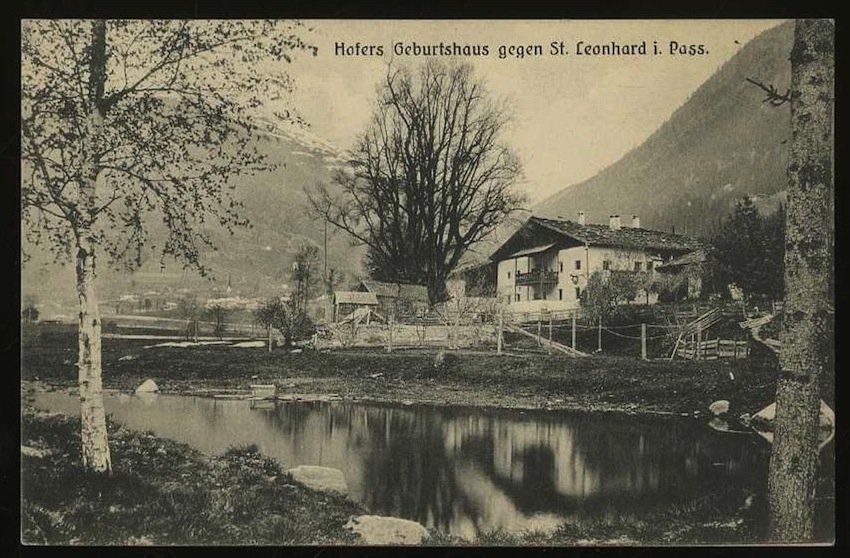 Hofers Geburtshaus gegen St. Leonhard i. Pass.