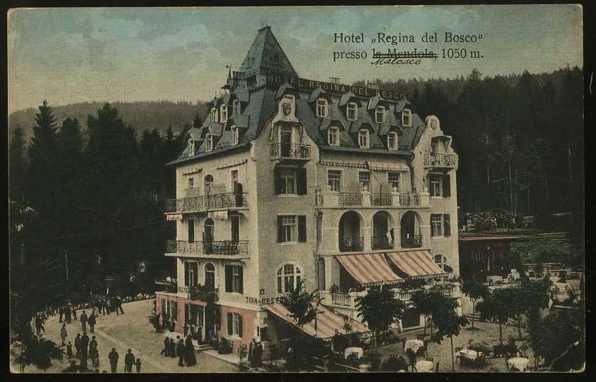 Hotel "Regina del Bosco" presso la Mendola 1050 m.