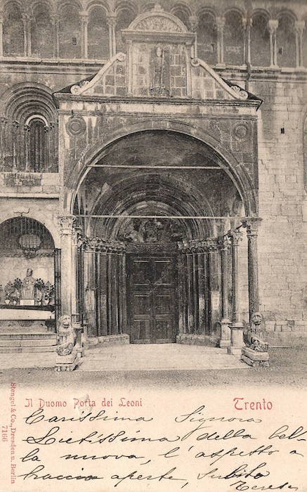 Il Duomo - Porta dei Leoni, Trento.