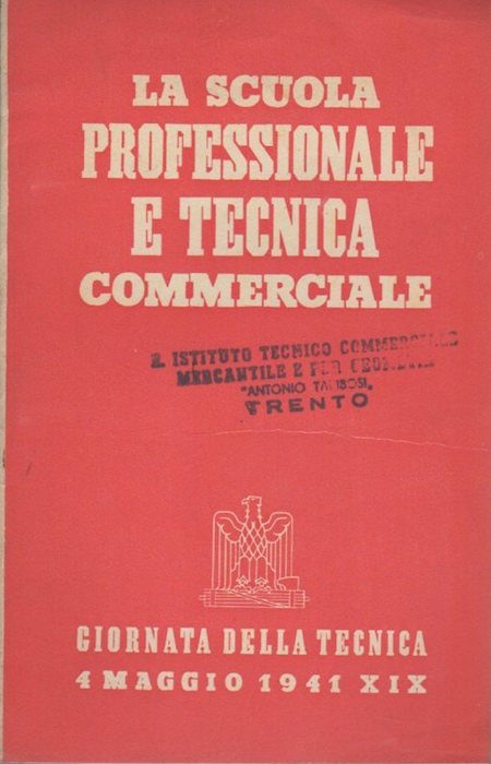 La scuola professionale e tecnica commerciale.