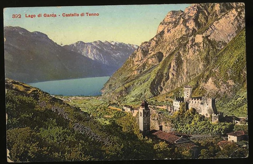 Lago di Garda. Castello di Tenno.