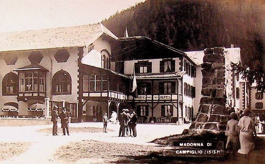 Madonna di Campiglio (1515 m).