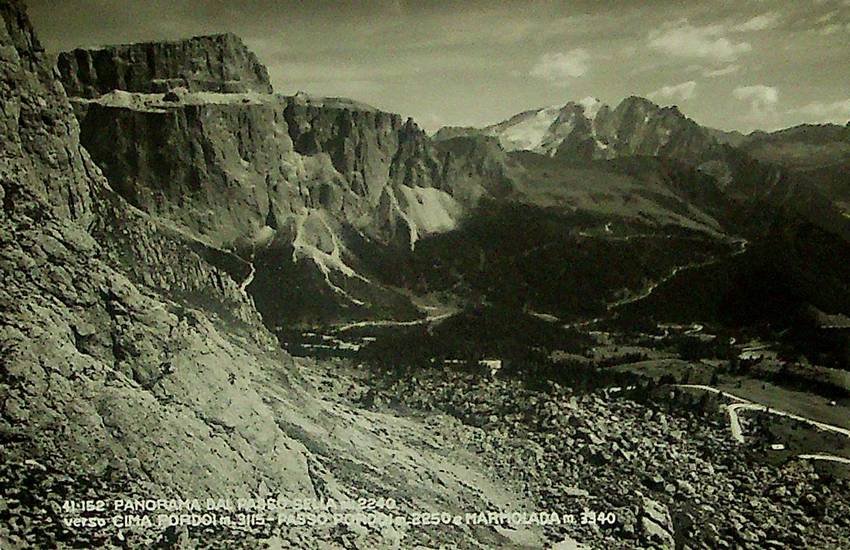 Panorama dal Passo Sella.