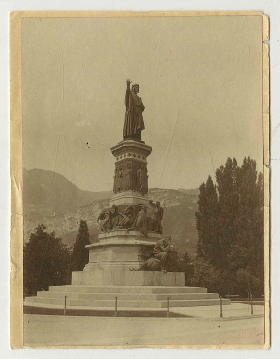 Piazza Dante a Trento.