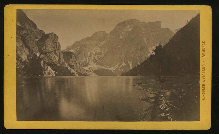 Pragser See. Lago di Braies.