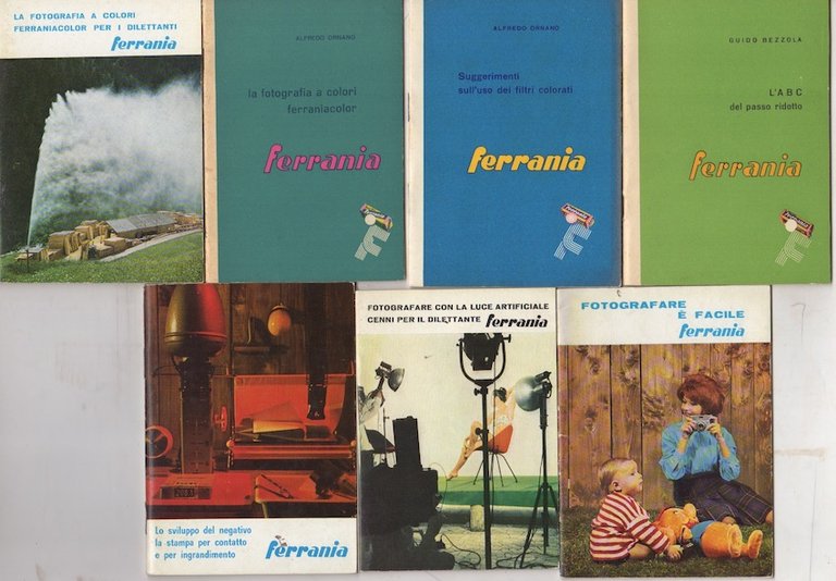 Pubblicazioni Ferrania: Fotografare Ã¨ facile; Fotografare con la luce artificiale: …