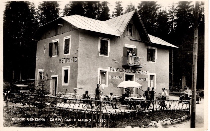 Rifugio Genziana - Campo Carlo Magno m. 1560.