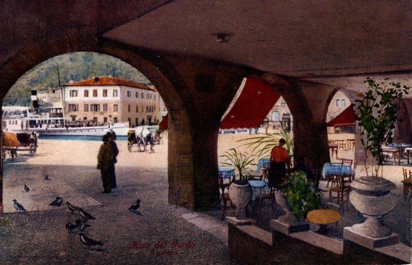 Riva del Garda, Portici.