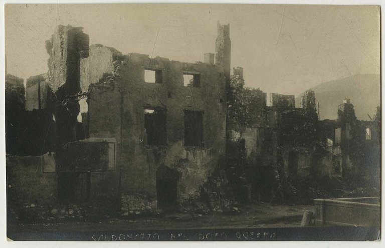 Rovine della guerra a Caldonazzo.