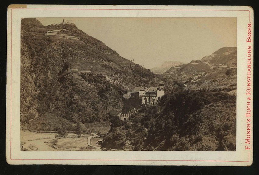 SchloÃŸ Runklestein bei Bozen. Bolzano. Castel Roncolo.