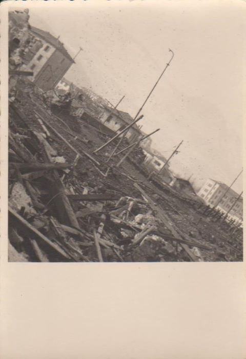 Trento - Bombardamento del 20/1/1945, quel che rimane del centro …