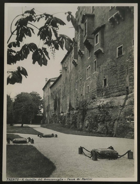 Trento. R. Castello del Buonconsiglio. Fossa dei Martiri.