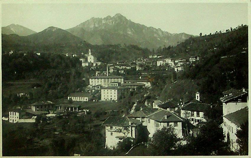 Veduta fotografica di Molina di Ledro.