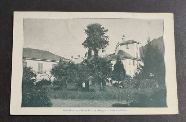 Cartolina Domodossola - Giardino dell'Ospedale S. Biagio